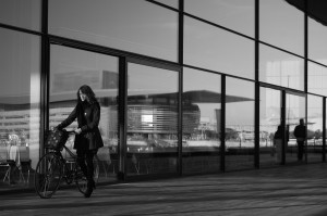 Perché i ciclisti diventano pedoni, automobilisti e amici migliori